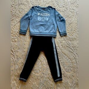 Mona Lisa boys sweatshirt and sweatpants. Great condition.